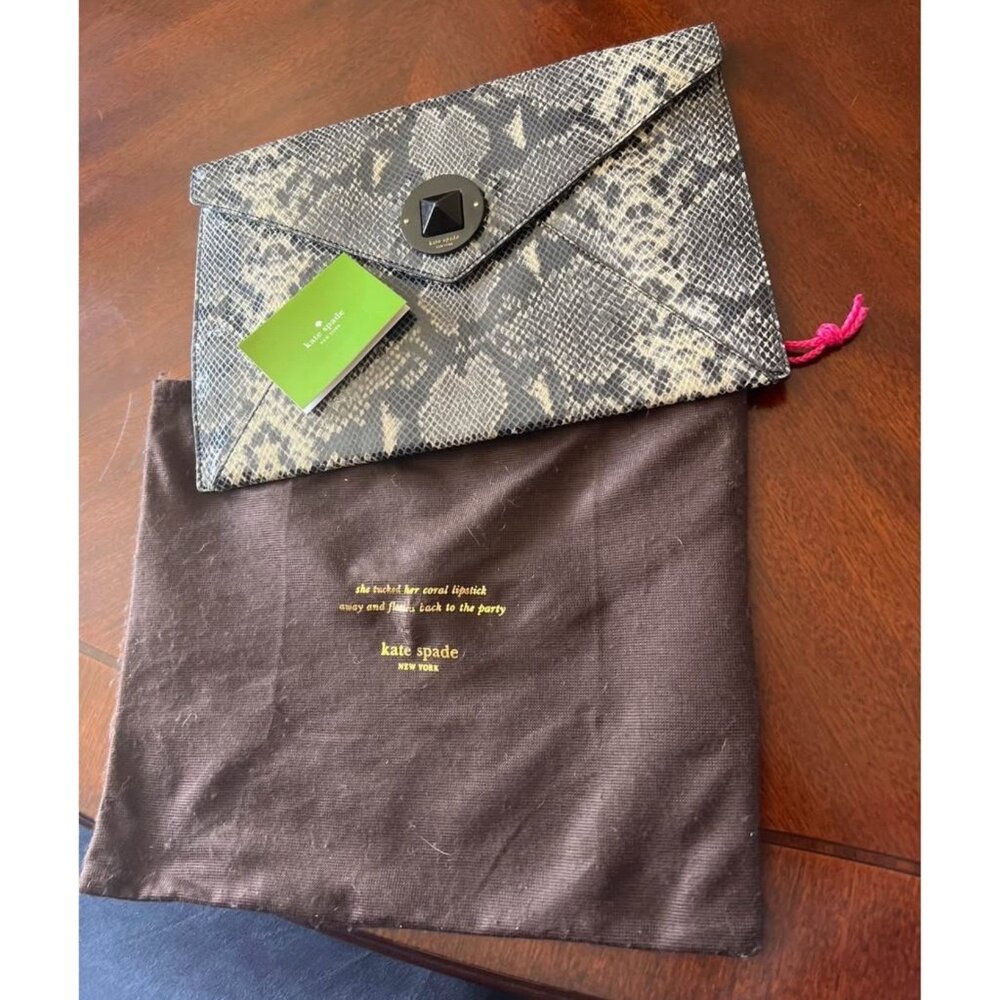 New W/ Dust Bag /tag Kate Spade Snakeskin Clutch Great Condition